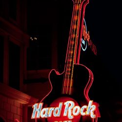 Hard Rock Cafe_ Niagara Falls_